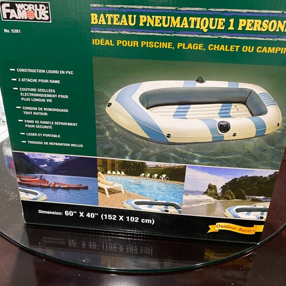 1 Person Vinyl Inflatable Boat - Picture 4 of 4